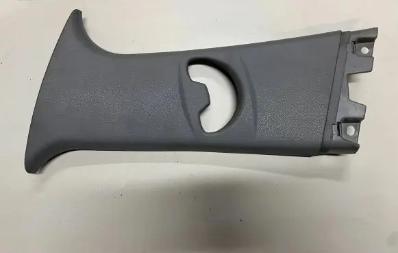 BMW 1 E81 E87 (B) pillar trim (top) 7070243