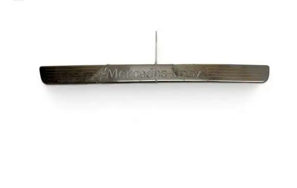 Mercedes-Benz GLS X166 Front sill trim cover A1666808600