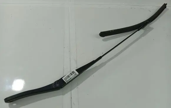 Opel Astra H Front wiper blade arm 13111220LH