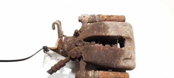 Opel Insignia A Rear brake caliper