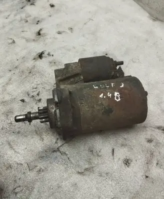 Volkswagen Golf III Starter motor