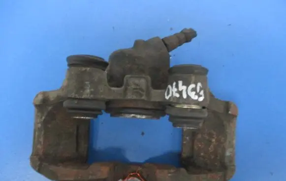 Renault Clio I Front brake caliper