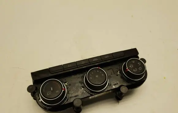 Volkswagen Golf VII Climate control unit 5G0907426M 5HB01117620