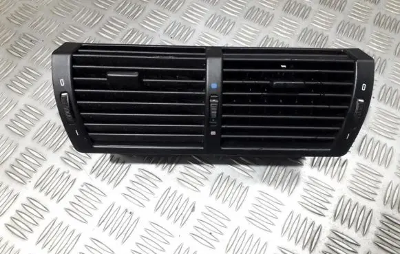 BMW X5 E53 Dash center air vent grill 64228402221 64.22-8402221