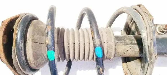 Toyota Avensis T250 Front coil spring 
