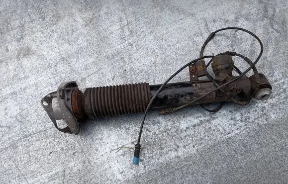 BMW X5 F15 Rear shock absorber/damper 6875088 F15H117K 10541310