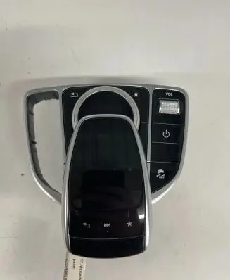 Mercedes-Benz C W205 Head unit multimedia control A2059005915 A2059009927 A2C1280700