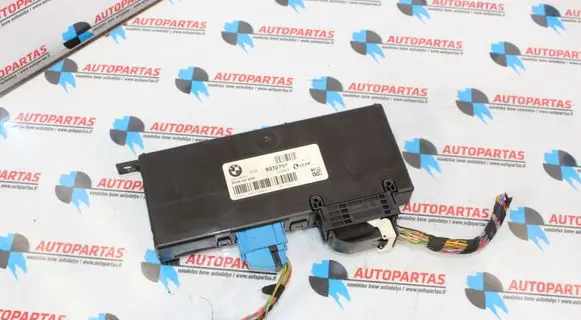 BMW 5 F10 F11 Gateway control module 9372744