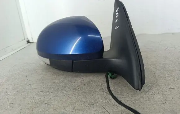 Volkswagen Tiguan Front door electric wing mirror 5N2857502L