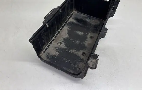 Ford Mondeo Mk III Battery box tray 1S7T10757BE
