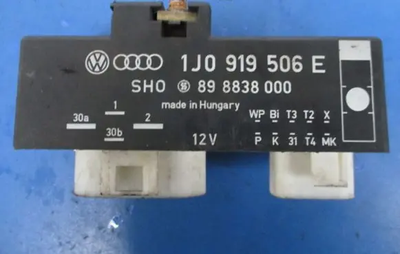 Audi A3 S3 8L Other relay