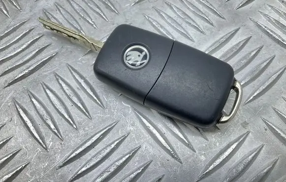 Skoda Yeti (5L) Ignition key/card 3T0837202L
