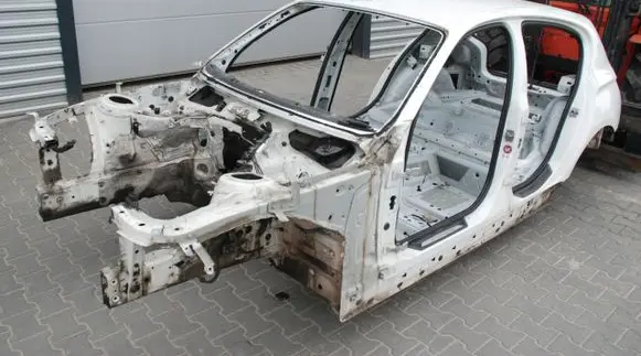 BMW 1 F20 F21 Body 116KM