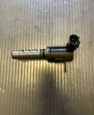 Lexus RX 300 Camshaft vanos timing valve 1533020011 0320