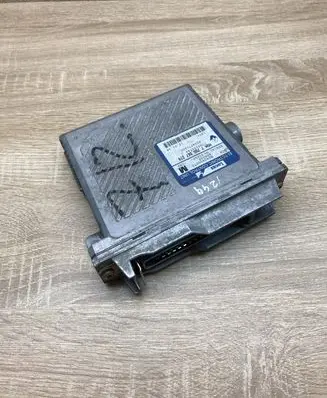 Mitsubishi Carisma Engine control unit/module ECU 7700867274 7700105742