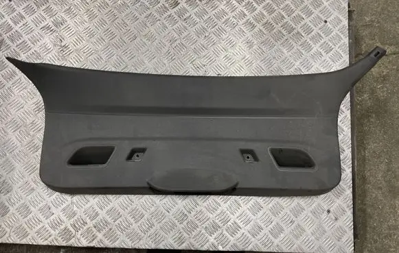 BMW 1 F20 F21 Tailgate/boot cover trim set 7239905