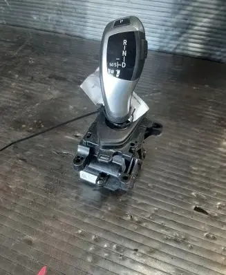 BMW 4 F32 F33 Gear selector 10099972