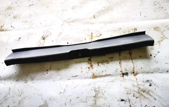 Toyota Corolla Verso E121 Other trunk/boot trim element 6471613150 64716-13150