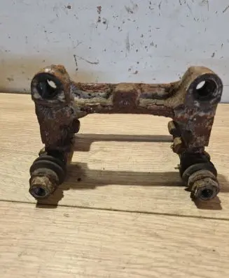 Ford Mondeo MK IV Brake caliper pad carrier rear 