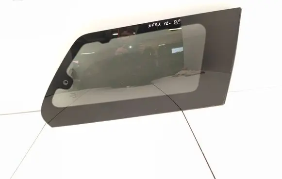 Toyota Sienna XL30 III Rear side window