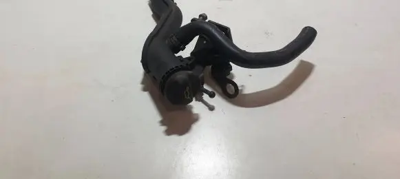 Volvo V50 Oil fill pipe 9655354180