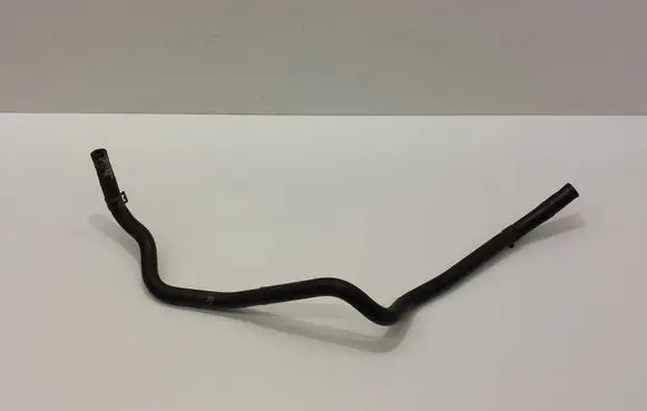 Volkswagen PASSAT B6 Engine coolant pipe/hose 3C0122447