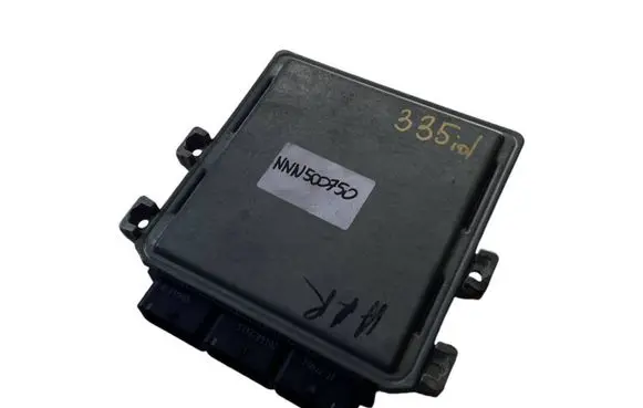 Land Rover Discovery 3 - LR3 Engine control unit/module NNN500750