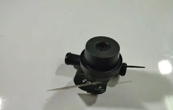 Audi A5 8T 8F Valve vacuum 1J0819809