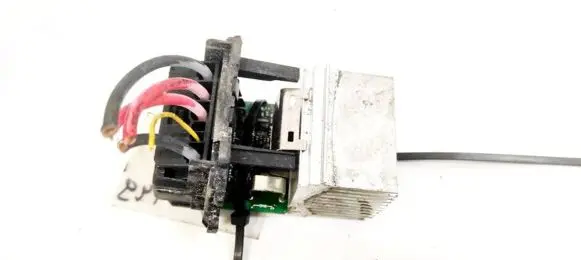 Renault Megane III Heater blower motor/fan resistor T1000034ZC02 T1000034Z-C02