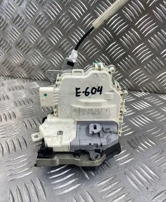 Audi A4 S4 B8 8K Rear door lock 8K0839015C