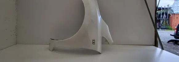Nissan Leaf I (ZE0) Fender