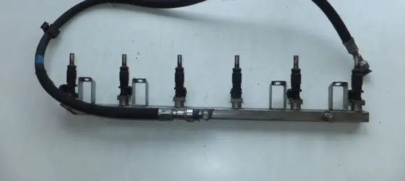 BMW 3 E90 E91 Fuel main line pipe 7542541 7542070