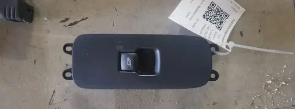 Volvo XC60 Electric window control switch