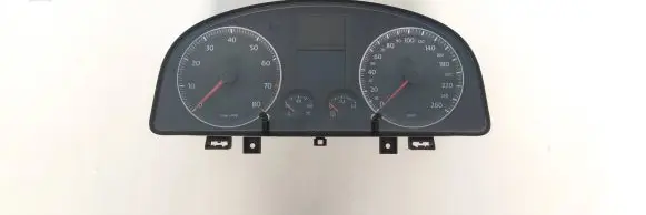 Volkswagen Touran I Speedometer (instrument cluster) 1T0920863D V0001000 0424204077701