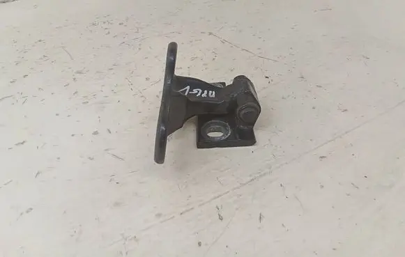 BMW 7 E65 E66 Rear door upper hinge 7017816