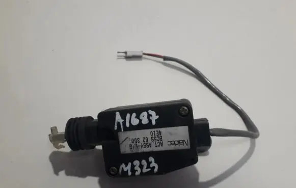 Mazda 323 Central locking motor bc5s62350
