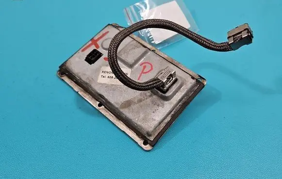 Peugeot 607 Headlight ballast module Xenon 739360121 IMPRK1421612