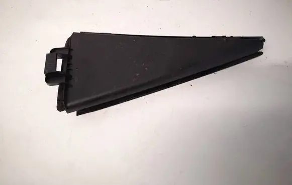Nissan X-Trail T32 Other interior part 822354CL0A