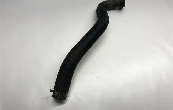 Ford Mustang VI Engine coolant pipe/hose FR338B273AD