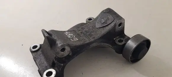 Audi RS6 C6 Generator/alternator bracket 07L903805S
