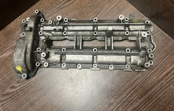Rocker cam cover