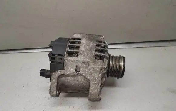 Renault Scenic I Generator/alternator 8200054588
