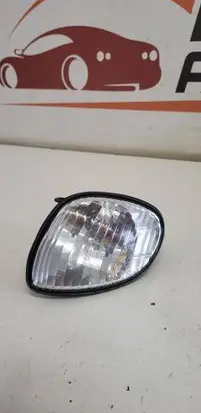 Front indicator light