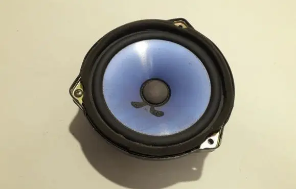 KIA Carens I Front door speaker 0K2FC66960