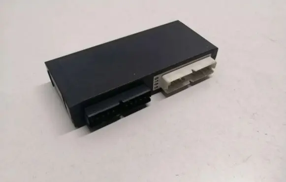 BMW 5 E34 Comfort/convenience module 61351379741 606140X01E