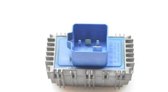 Opel Zafira A Glow plug pre-heat relay 55353011