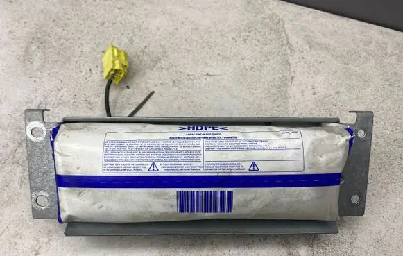 Nissan Pathfinder R51 Passenger airbag 6038820 4359905