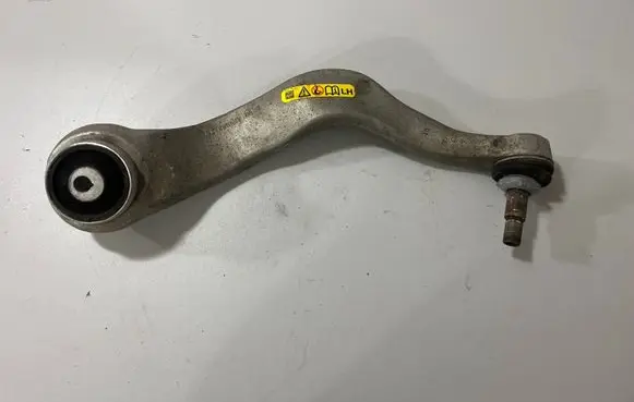 Front lower control arm/wishbone