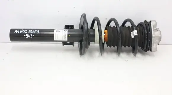 BMW X4 G02 Front shock absorber/damper 6890943