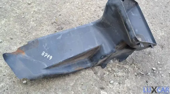 Seat Exeo (3R) Intercooler air channel guide 3R0825639A